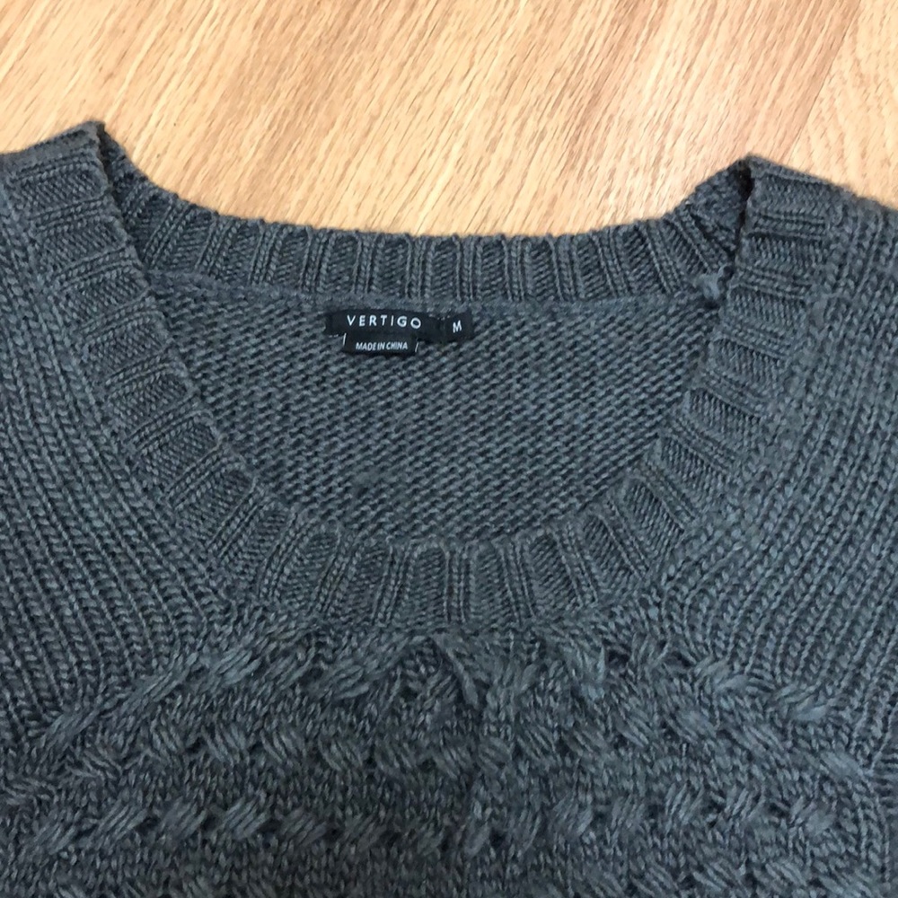 VERTIGO Cozy Sweater